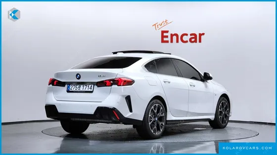 BMW 2 SERIES 220 M SPORT DESIGN