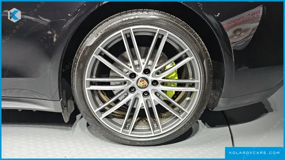 PORSCHE PANAMERA 2.9 AWD E-HYBRID PLATINUM EDITION