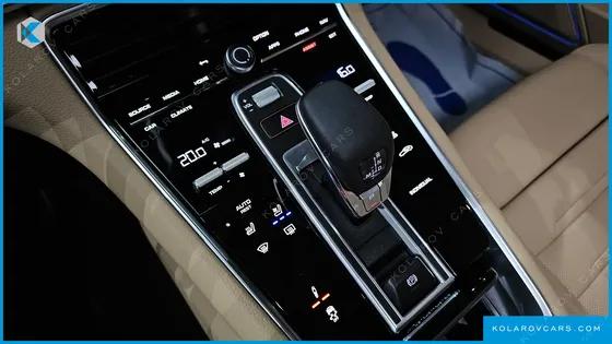 PORSCHE PANAMERA 2.9 AWD E-HYBRID PLATINUM EDITION