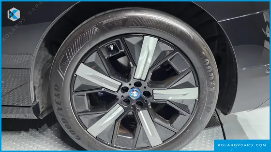BMW IX XDRIVE50 SPORTS PLUS