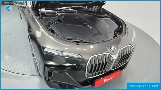 BMW I7 EDRIVE 50 M SPORT
