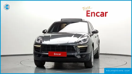 PORSCHE MACAN 2.0