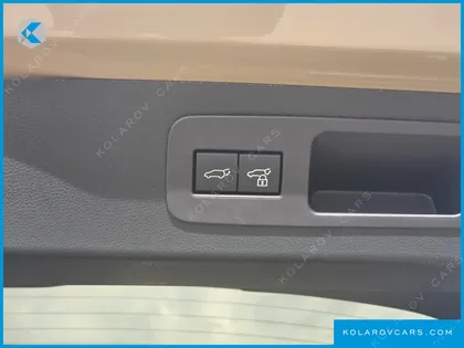 LEXUS LX 700H OVERTRAIL