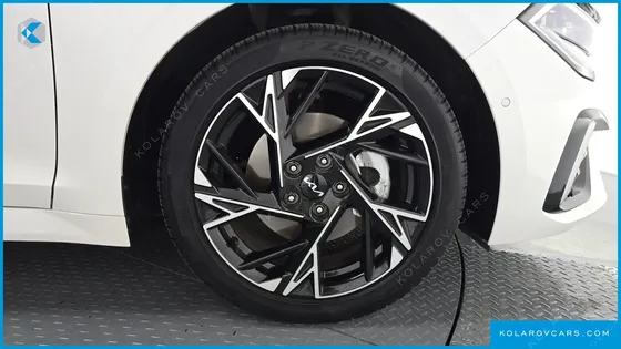 KIA K5 NOBLESSE