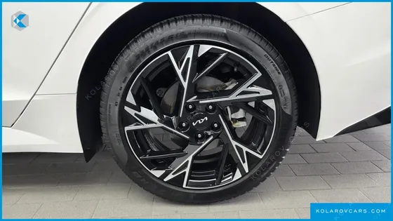 KIA K5 NOBLESSE