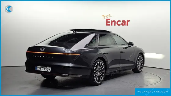 HYUNDAI GRANDEUR CALLIGRAPHY