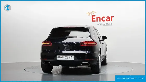 PORSCHE MACAN 2.0