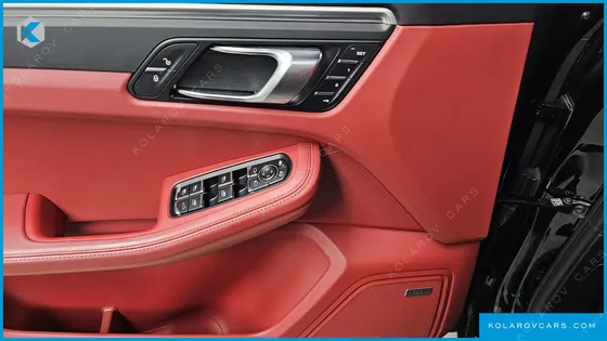 PORSCHE MACAN 2.0