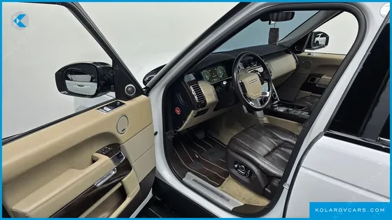 LAND ROVER RANGE ROVER 4.4 SDV8 VOGUE SE LWB DIESEL