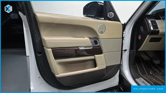 LAND ROVER RANGE ROVER 4.4 SDV8 VOGUE SE LWB DIESEL