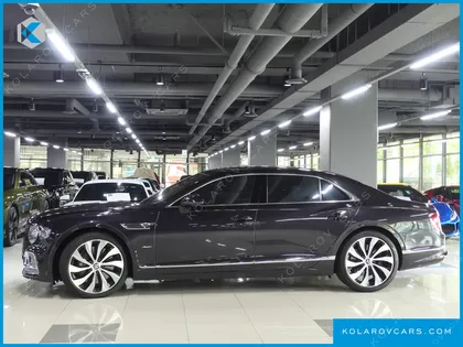 BENTLEY FLYING SPUR 4.0 AZURE