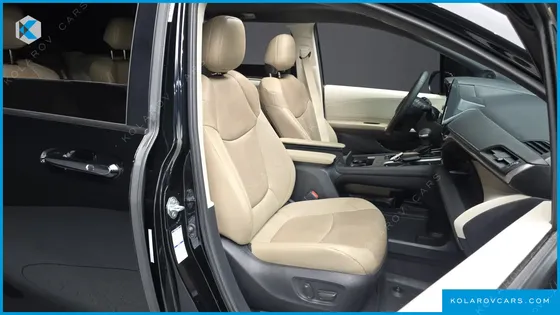 TOYOTA SIENNA 2.5 HYBRID AWD