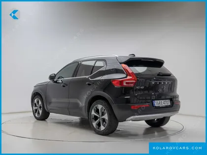 VOLVO XC40 B4 ULTIMATE BRIGHT