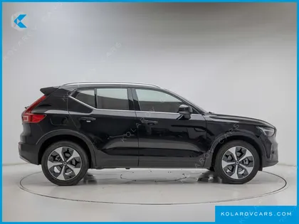 VOLVO XC40 B4 ULTIMATE BRIGHT