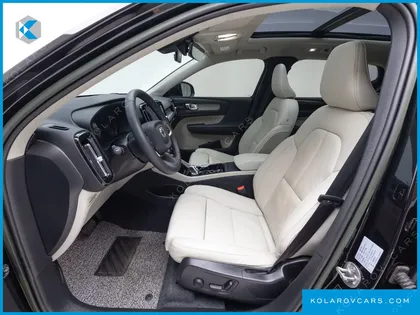 VOLVO XC40 B4 ULTIMATE BRIGHT