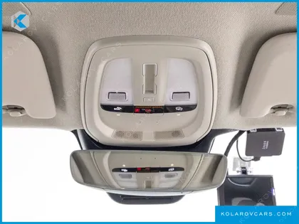 VOLVO XC40 B4 ULTIMATE BRIGHT