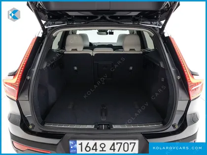 VOLVO XC40 B4 ULTIMATE BRIGHT