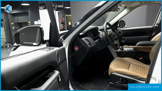 LAND ROVER DISCOVERY D300 HSE