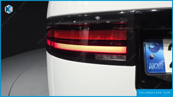 LAND ROVER DISCOVERY D300 HSE