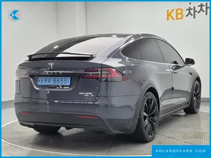TESLA MODEL X PERFORMANCE