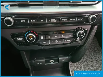 KIA NIRO EARTH