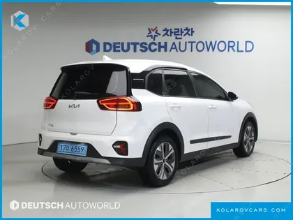 KIA NIRO EARTH