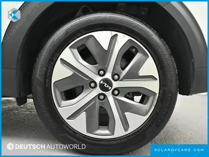 KIA NIRO EARTH