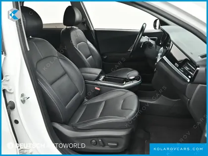 KIA NIRO EARTH