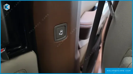 KIA CARNIVAL GASOLINE 9-SEATER HI LIMOUSINE (7-SEATER LIMOUSINE(SPECIAL VEHICLE)