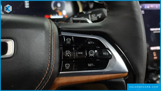 JEEP CHEROKEE L 3.6 SUMMIT RESERVE