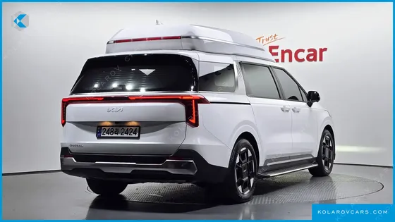 KIA CARNIVAL GASOLINE 7-SEATER HI LIMOUSINE
