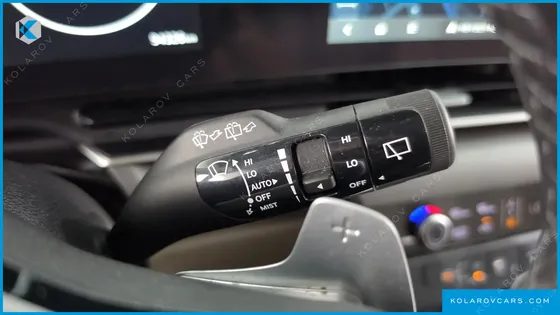 KIA CARNIVAL GASOLINE 9-SEATER NOBLESSE