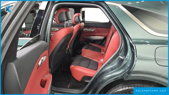 GENESIS GV70 2.5T GASOLINE AWD