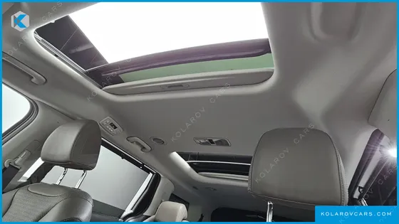 KIA CARNIVAL HEV 9SEATER NOBLESS