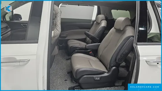 KIA CARNIVAL HEV 9SEATER NOBLESS