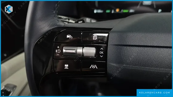 KIA CARNIVAL HEV 9SEATER SIGNATURE