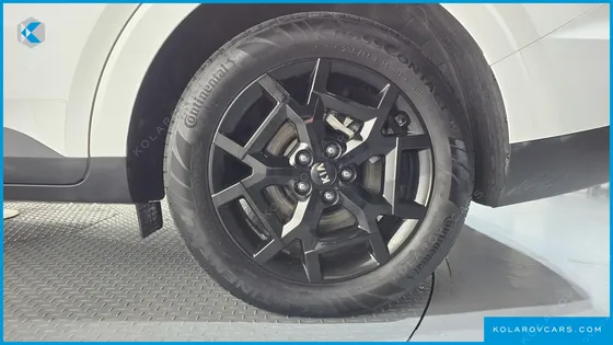 KIA CARNIVAL HEV 9SEATER SIGNATURE