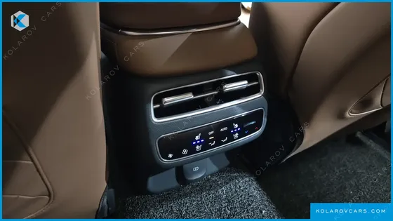 GENESIS GV70 2.5T GASOLINE 2WD