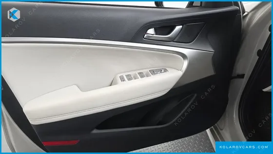 GENESIS G70 GASOLINE 2.5T 2WD