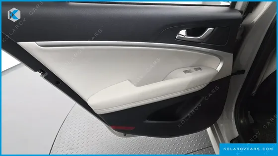 GENESIS G70 GASOLINE 2.5T 2WD