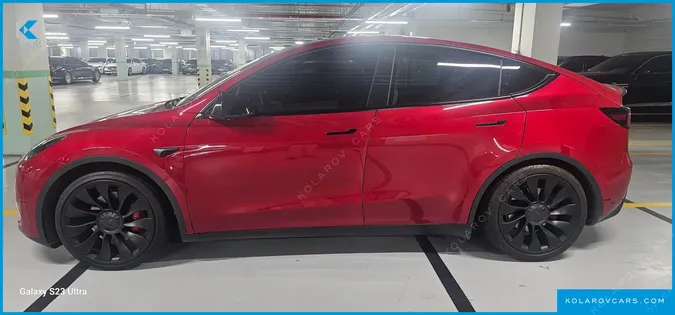 TESLA MODEL Y PERFORMANCE AWD