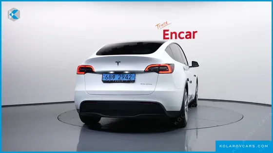 TESLA MODEL Y LONG RANGE AWD