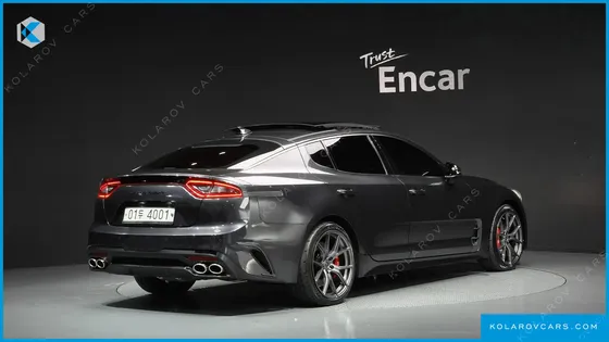 KIA STINGER 3.3 TURBO 2WD