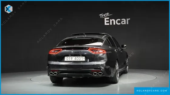 KIA STINGER 3.3 TURBO 2WD