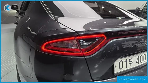 KIA STINGER 3.3 TURBO 2WD