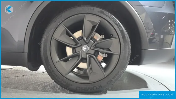 TESLA MODEL Y RWD