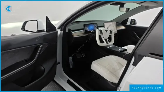 TESLA MODEL Y LONG RANGE AWD