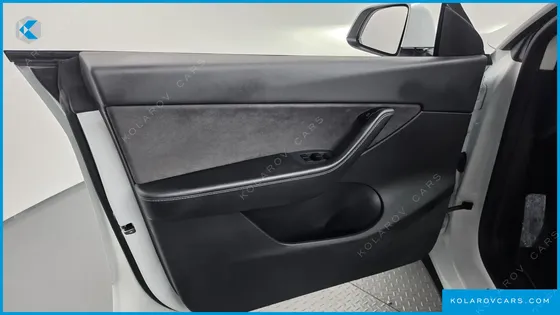 TESLA MODEL Y LONG RANGE AWD