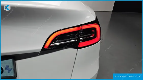 TESLA MODEL Y RWD
