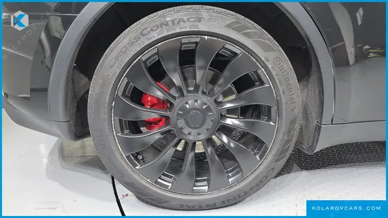 TESLA MODEL Y LONG RANGE AWD